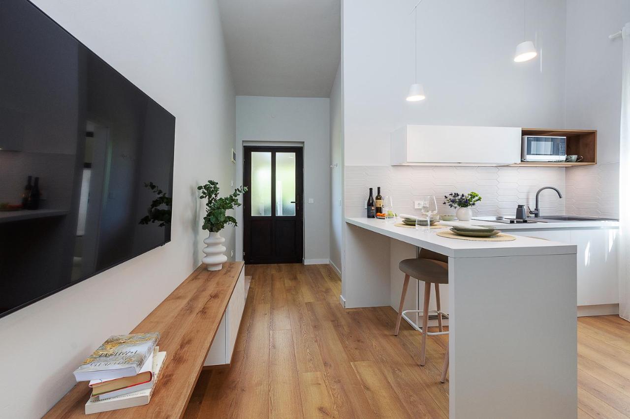 The Best Sunset Apartments Rovinj Exterior photo
